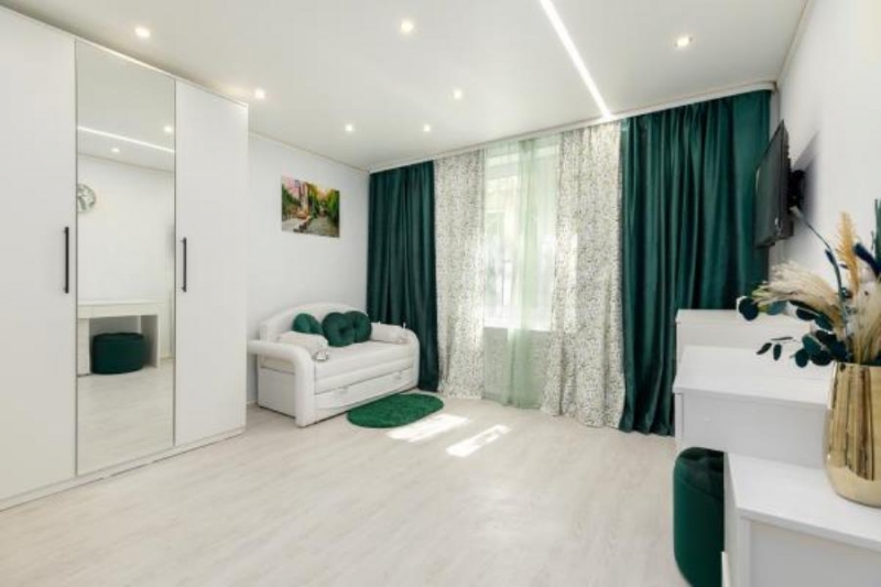 �p����a 1�. ��. c �o��� �e�o��o� 35 �2 � Moc��e