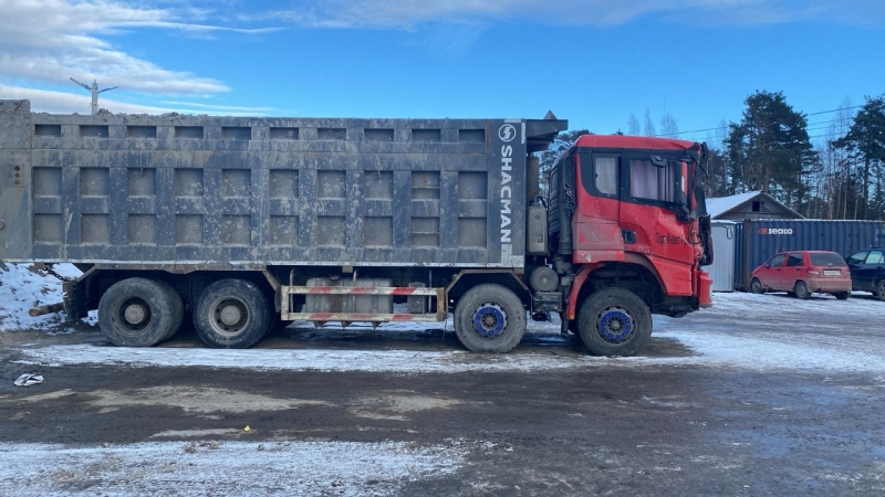 ������� 2 ��������� SHACMAN SX33186T366