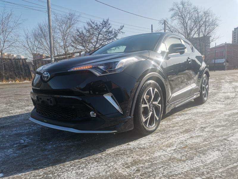 ������ ���������� TOYOTA C-HR 2019 �.�.