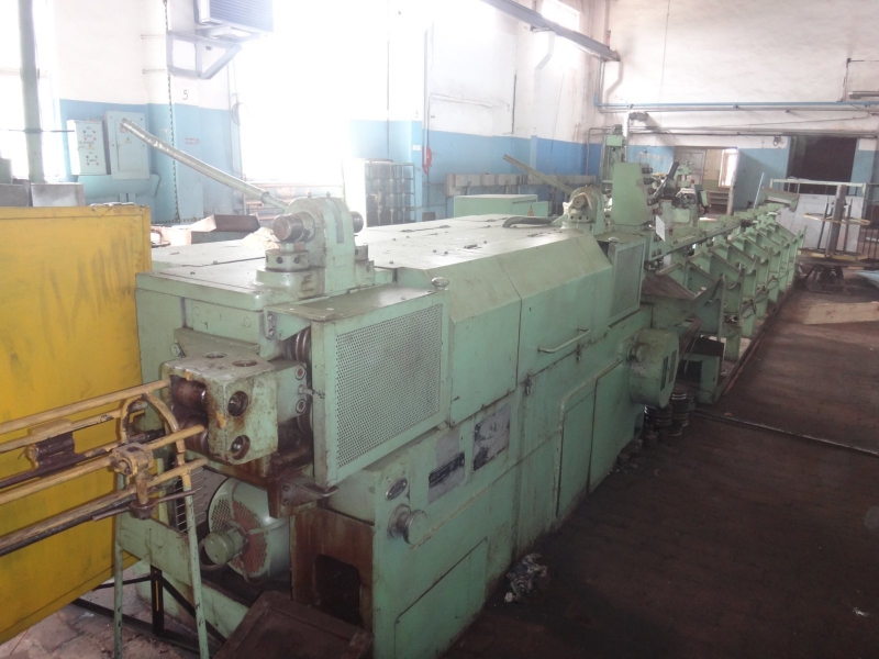 ������� �������� BEHRINGER VMS400 ������ ���������-�������� 8�240  �6122 - �����